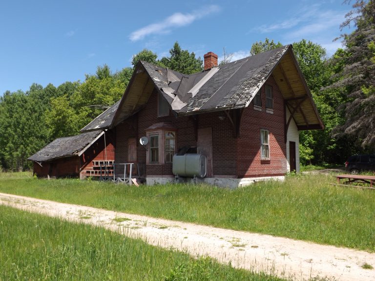 Ancienne gare de Venosta – Sur les traces du patrimoine